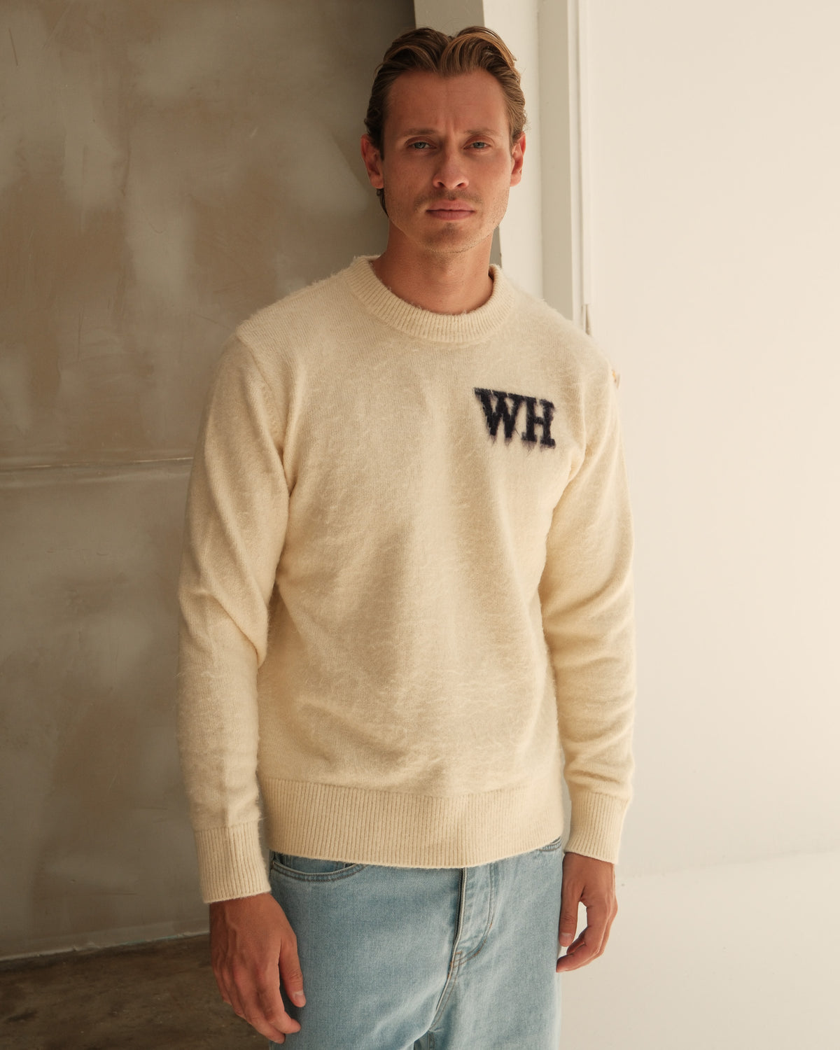 WH Crewneck - Cream